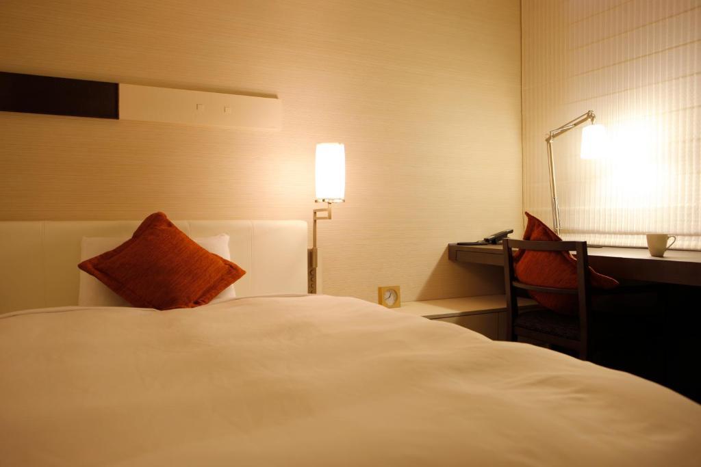 Mitsui Garden Hotel Yotsuya Tokió Szoba fotó